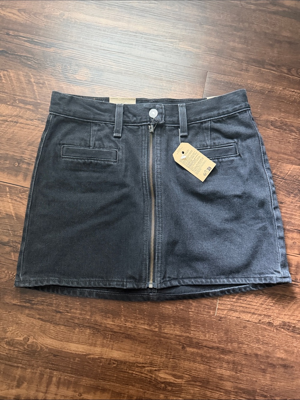 Levi's Black Front-Zip Mini Denim Skirt